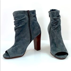 Splendid suede boots. Size 8.
